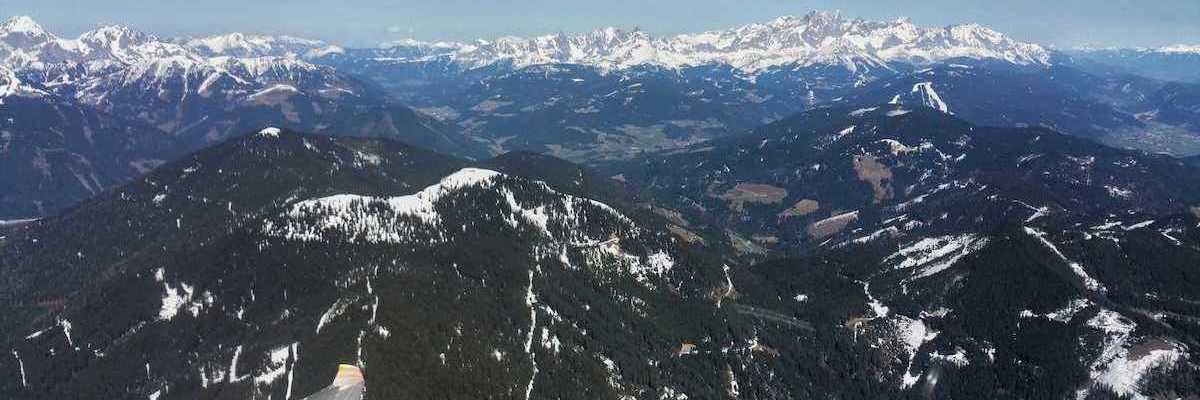Flugwegposition um 12:32:45: Aufgenommen in der Nähe von Gemeinde St. Johann im Pongau, St. Johann im Pongau, Österreich in 2275 Meter
